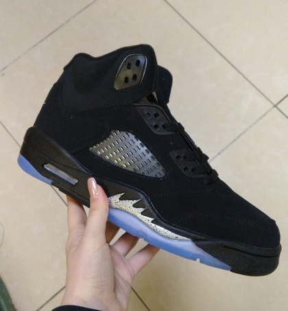 AIR JORDAN 5 "ALL BLACK"