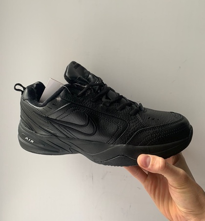 Winter Air Monarch black