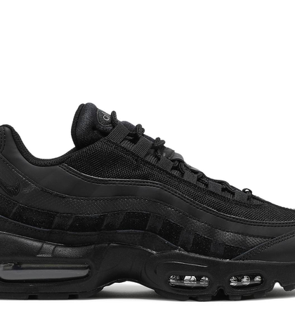 AIR MAX 95 "TRIPLE BLACK"