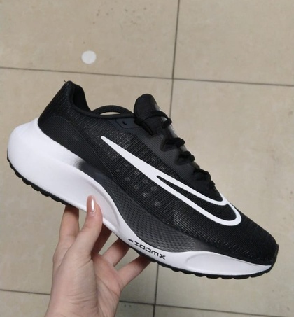 NIKE ZOOM FLY 5 "WHITE BLACK"