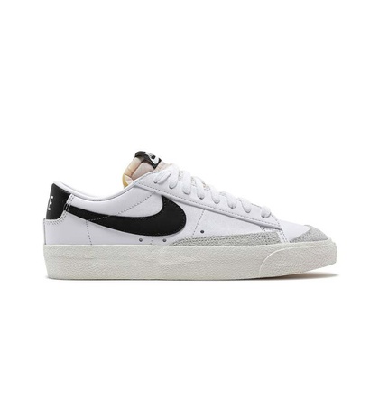 Blazer Low "White Black"